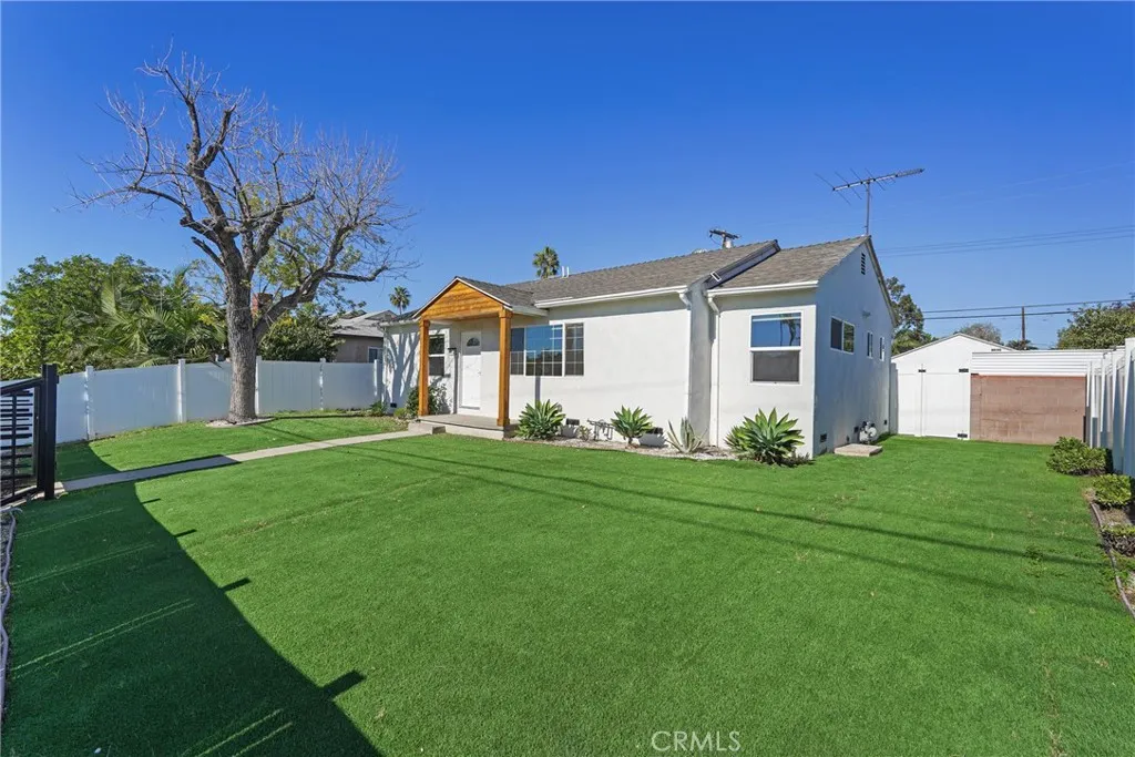 12317 Roscoe, Sun Valley, California 91352 home-pic-7